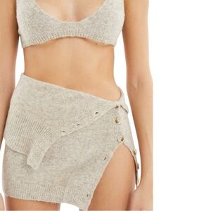 NEW Ruve Oatmeal Tan Selva Wool Blend Mini Skirt size Medium